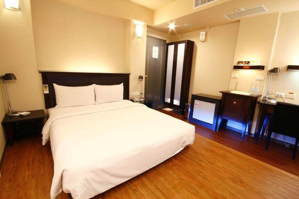 Kindness Xin Jue Jiang Hotel Kaohsiung Eksteriør billede